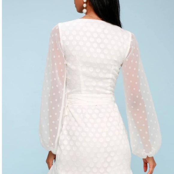 Brand new with tags! Keepsake Long Sleeve Dress! - Picture 4 of 5